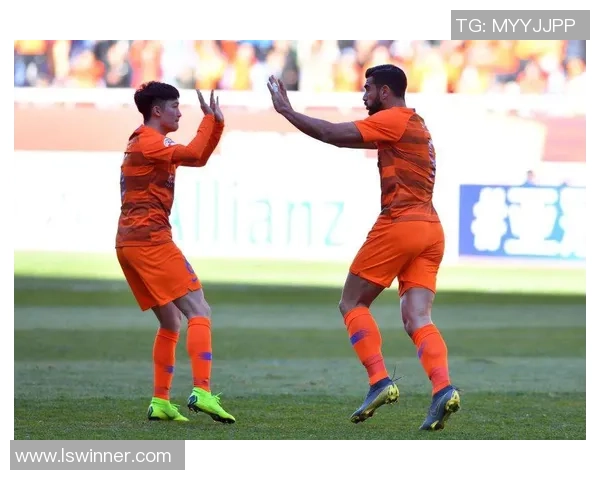 山东鲁能对阵岛鹿角直播全程回顾与精彩瞬间分析